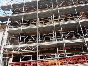 Un condominio di “legno e sughero” a Quinto Basso